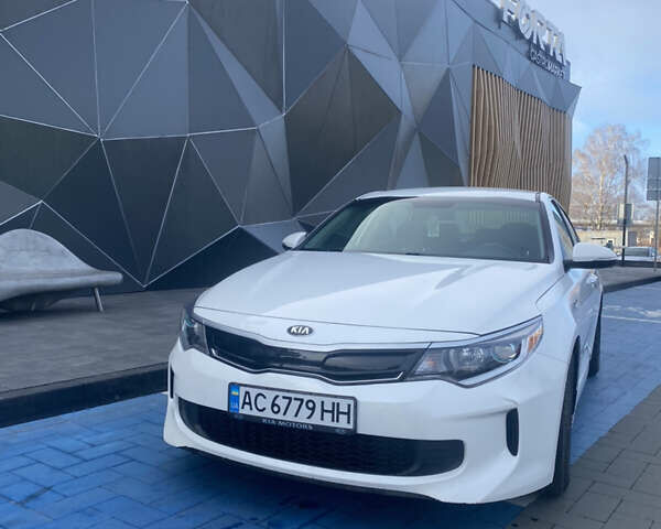 Белый Киа Оптима, объемом двигателя 2 л и пробегом 190 тыс. км за 13500 $, фото 6 на Automoto.ua