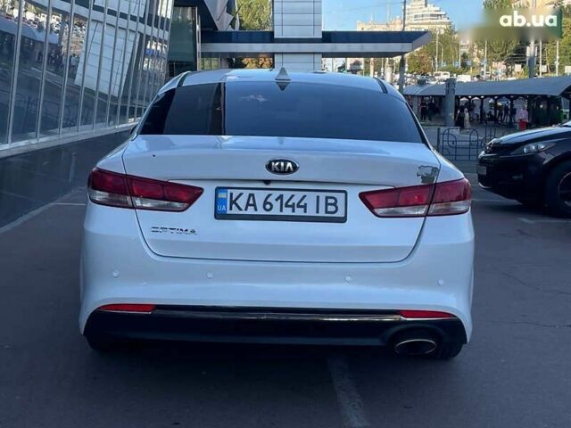 Киа Оптима 2017 в Киеве на Automoto.ua Белый Киа Оптима, объемом двигателя 2.4 л и пробегом 241 тыс. км за 9200 $, фото 12 на Automoto.ua