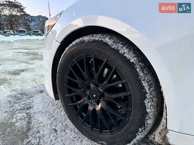 Білий Кіа Оптіма, об'ємом двигуна 2.4 л та пробігом 145 тис. км за 9300 $, фото 10 на Automoto.ua