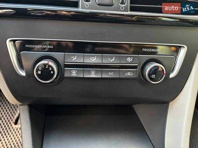 Белый Киа Оптима, объемом двигателя 2.4 л и пробегом 160 тыс. км за 8000 $, фото 21 на Automoto.ua