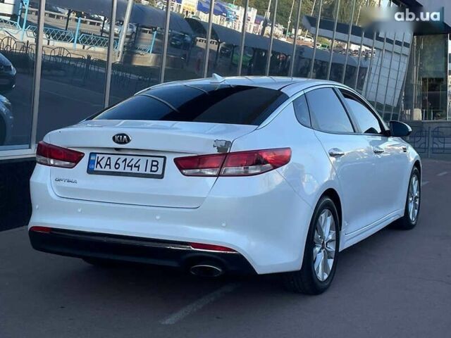 Киа Оптима 2017 в Киеве на Automoto.ua Белый Киа Оптима, объемом двигателя 2.4 л и пробегом 241 тыс. км за 9200 $, фото 10 на Automoto.ua
