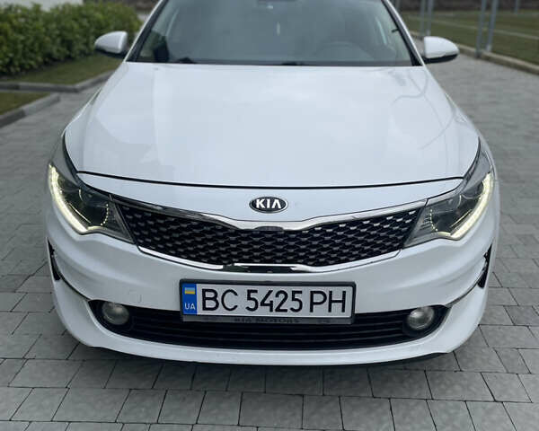 Белый Киа Оптима, объемом двигателя 2.36 л и пробегом 81 тыс. км за 13800 $, фото 1 на Automoto.ua
