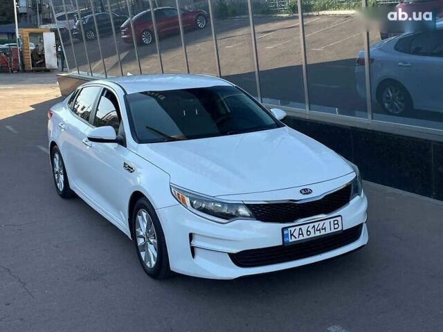 Киа Оптима 2017 в Киеве на Automoto.ua Белый Киа Оптима, объемом двигателя 2.4 л и пробегом 241 тыс. км за 9200 $, фото 1 на Automoto.ua