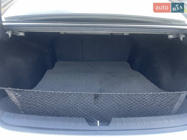 Белый Киа Оптима, объемом двигателя 2.36 л и пробегом 81 тыс. км за 13800 $, фото 19 на Automoto.ua