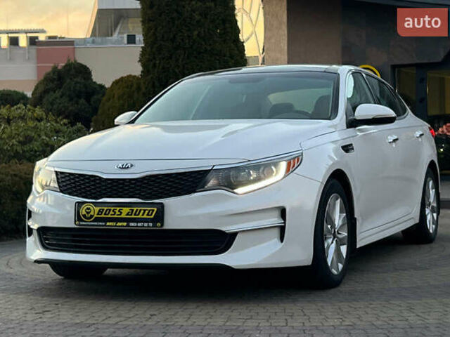 Белый Киа Оптима, объемом двигателя 2.4 л и пробегом 35 тыс. км за 16000 $, фото 2 на Automoto.ua