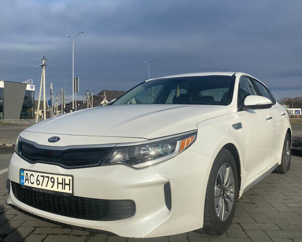 Белый Киа Оптима, объемом двигателя 2 л и пробегом 190 тыс. км за 13500 $, фото 15 на Automoto.ua