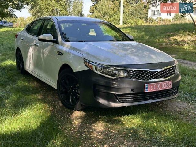 Белый Киа Оптима, объемом двигателя 0 л и пробегом 53 тыс. км за 11500 $, фото 15 на Automoto.ua