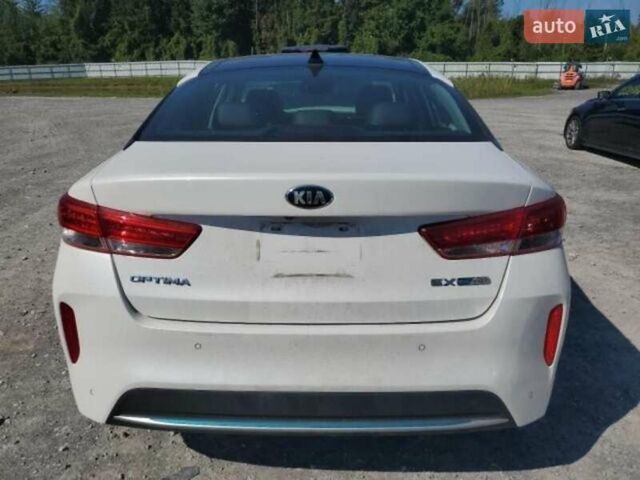 Белый Киа Оптима, объемом двигателя 2 л и пробегом 66 тыс. км за 11500 $, фото 22 на Automoto.ua