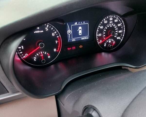 Белый Киа Оптима, объемом двигателя 2.4 л и пробегом 103 тыс. км за 13500 $, фото 2 на Automoto.ua