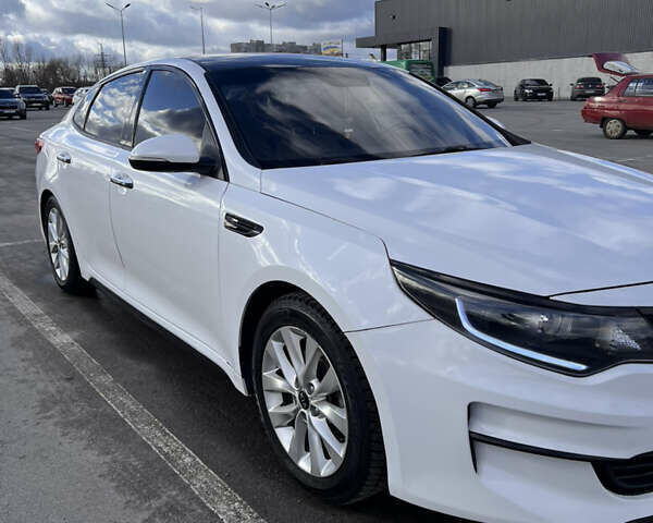 Белый Киа Оптима, объемом двигателя 2.4 л и пробегом 125 тыс. км за 13000 $, фото 1 на Automoto.ua