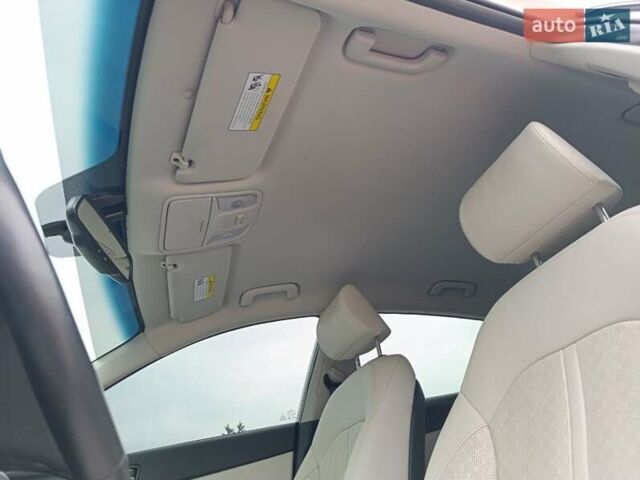 Кіа Оптіма 2019 у Львові на Automoto.ua Білий Кіа Оптіма, об'ємом двигуна 2 л та пробігом 124 тис. км за 16700 $, фото 19 на Automoto.ua