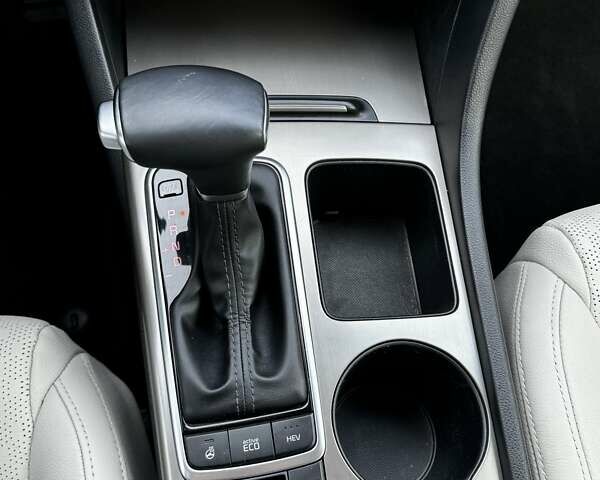 Белый Киа Оптима, объемом двигателя 2 л и пробегом 78 тыс. км за 20900 $, фото 14 на Automoto.ua