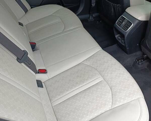 Кіа Оптіма 2019 у Львові на Automoto.ua Білий Кіа Оптіма, об'ємом двигуна 2 л та пробігом 124 тис. км за 16700 $, фото 14 на Automoto.ua