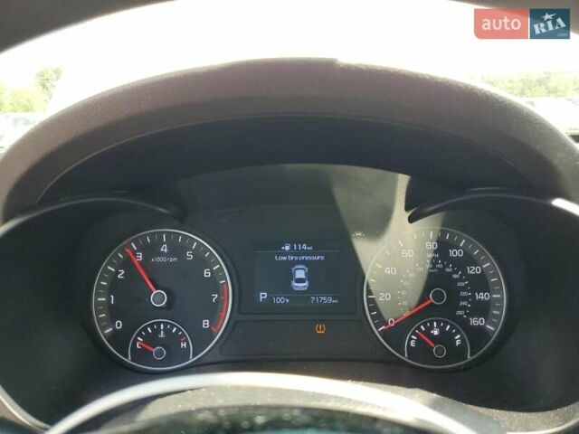 Белый Киа Оптима, объемом двигателя 2.36 л и пробегом 115 тыс. км за 2800 $, фото 8 на Automoto.ua