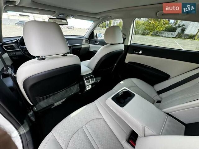 Белый Киа Оптима, объемом двигателя 2 л и пробегом 78 тыс. км за 20900 $, фото 21 на Automoto.ua