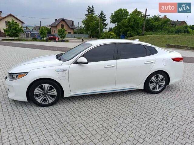 Кіа Оптіма 2019 у Львові на Automoto.ua Білий Кіа Оптіма, об'ємом двигуна 2 л та пробігом 124 тис. км за 16700 $, фото 12 на Automoto.ua
