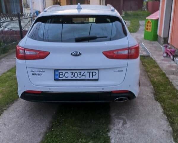 Белый Киа Оптима, объемом двигателя 1.69 л и пробегом 290 тыс. км за 13700 $, фото 3 на Automoto.ua