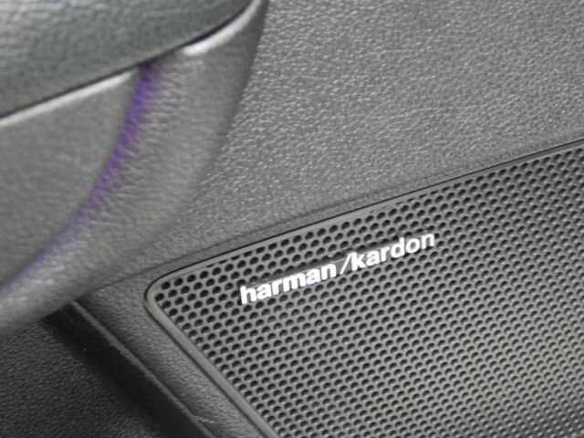 Білий Кіа Оптіма, об'ємом двигуна 0 л та пробігом 158 тис. км за 9999 $, фото 10 на Automoto.ua