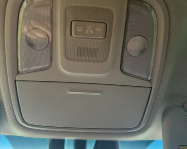 Белый Киа Оптима, объемом двигателя 1.6 л и пробегом 190 тыс. км за 16500 $, фото 23 на Automoto.ua