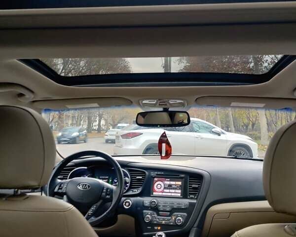 Бежевий Кіа Оптіма, об'ємом двигуна 2.36 л та пробігом 168 тис. км за 9700 $, фото 10 на Automoto.ua