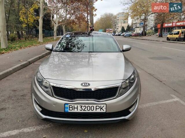 Бежевий Кіа Оптіма, об'ємом двигуна 2.36 л та пробігом 168 тис. км за 9700 $, фото 1 на Automoto.ua