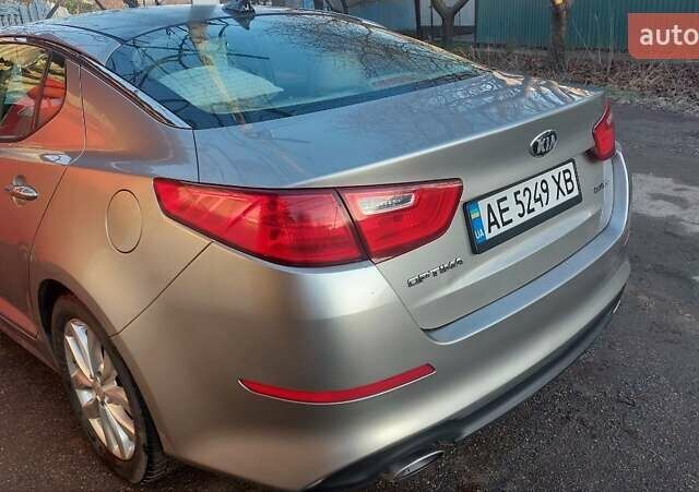 Бежевый Киа Оптима, объемом двигателя 2.36 л и пробегом 140 тыс. км за 9500 $, фото 2 на Automoto.ua