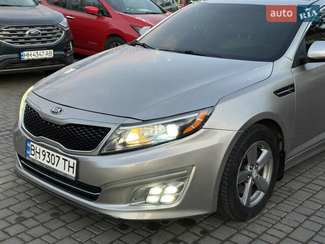 Бежевый Киа Оптима, объемом двигателя 2.4 л и пробегом 155 тыс. км за 7700 $, фото 20 на Automoto.ua