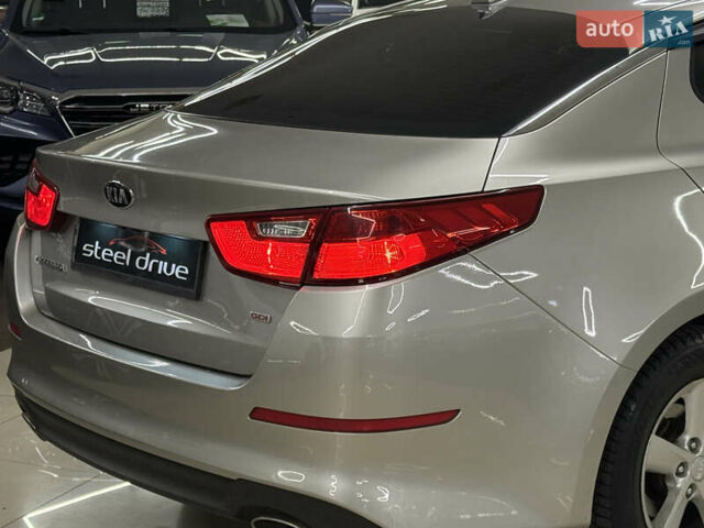 Бежевый Киа Оптима, объемом двигателя 2.36 л и пробегом 209 тыс. км за 9999 $, фото 8 на Automoto.ua