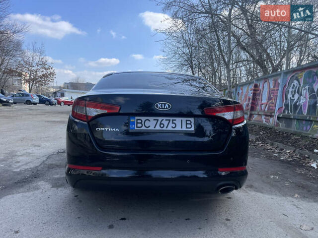 Чорний Кіа Оптіма, об'ємом двигуна 2 л та пробігом 210 тис. км за 9800 $, фото 7 на Automoto.ua
