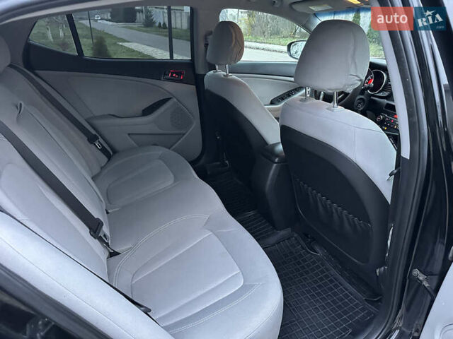 Черный Киа Оптима, объемом двигателя 2.36 л и пробегом 201 тыс. км за 7600 $, фото 34 на Automoto.ua