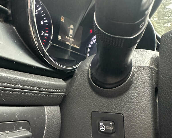 Черный Киа Оптима, объемом двигателя 2.4 л и пробегом 210 тыс. км за 9500 $, фото 8 на Automoto.ua