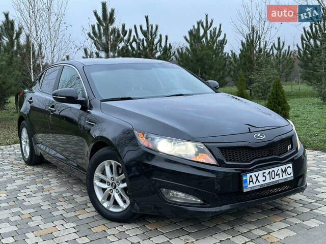 Черный Киа Оптима, объемом двигателя 2.36 л и пробегом 201 тыс. км за 7600 $, фото 4 на Automoto.ua