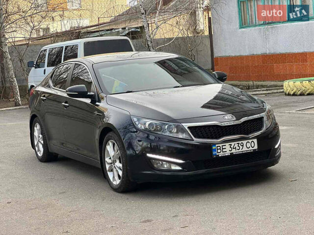 Черный Киа Оптима, объемом двигателя 2 л и пробегом 250 тыс. км за 9000 $, фото 4 на Automoto.ua
