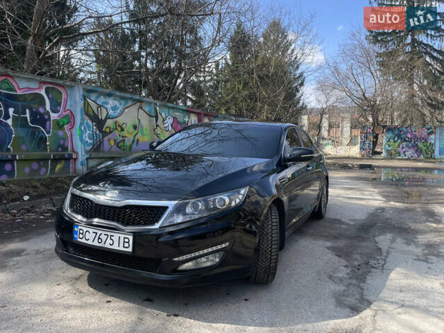 Чорний Кіа Оптіма, об'ємом двигуна 2 л та пробігом 210 тис. км за 9800 $, фото 3 на Automoto.ua