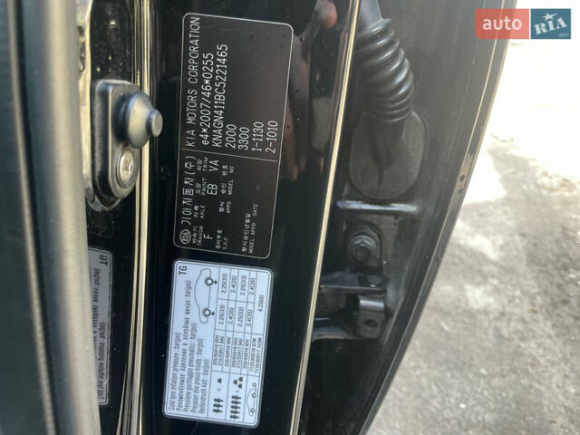 Чорний Кіа Оптіма, об'ємом двигуна 2 л та пробігом 210 тис. км за 9800 $, фото 29 на Automoto.ua