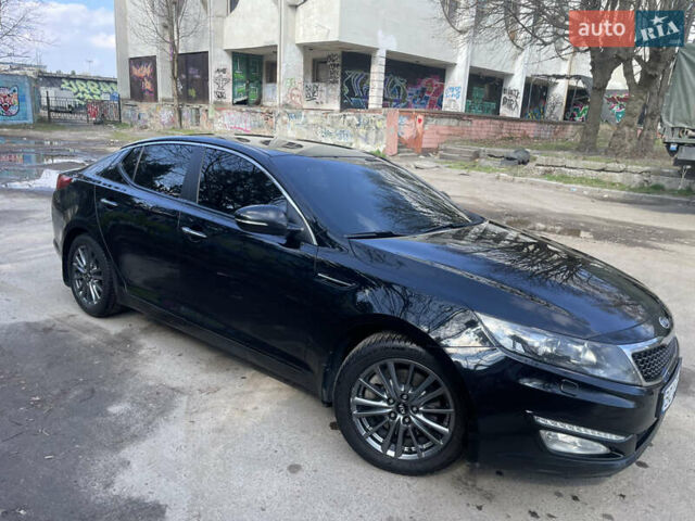 Чорний Кіа Оптіма, об'ємом двигуна 2 л та пробігом 210 тис. км за 9800 $, фото 9 на Automoto.ua