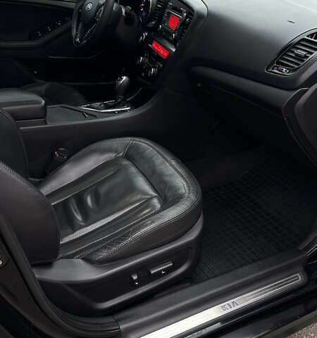 Черный Киа Оптима, объемом двигателя 2.36 л и пробегом 210 тыс. км за 9900 $, фото 21 на Automoto.ua