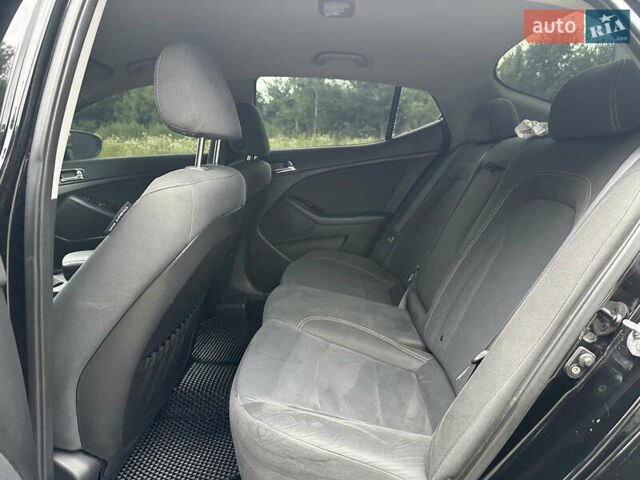 Черный Киа Оптима, объемом двигателя 2.4 л и пробегом 280 тыс. км за 8250 $, фото 19 на Automoto.ua
