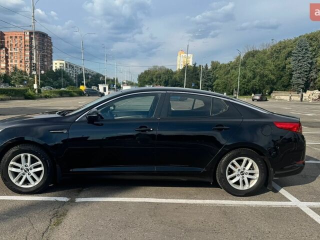 Чорний Кіа Оптіма, об'ємом двигуна 2 л та пробігом 212 тис. км за 6500 $, фото 4 на Automoto.ua