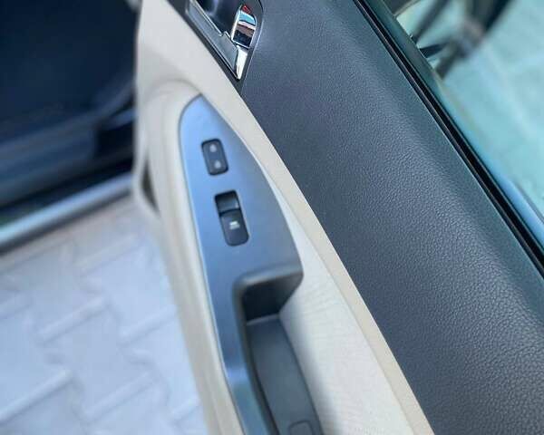 Черный Киа Оптима, объемом двигателя 2.36 л и пробегом 260 тыс. км за 7700 $, фото 14 на Automoto.ua