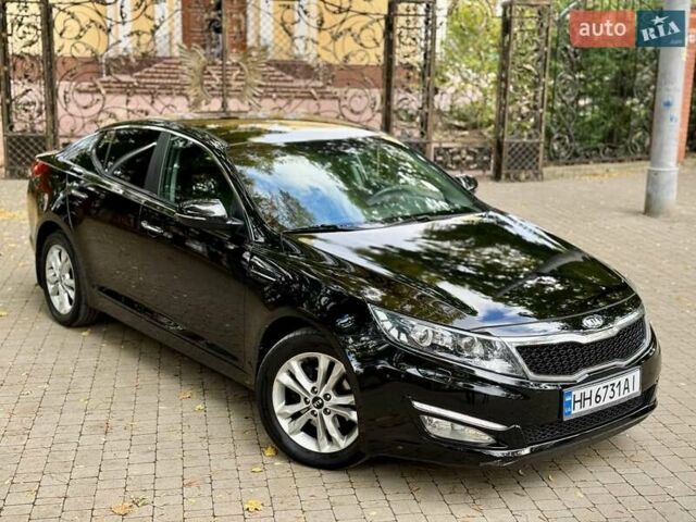 Черный Киа Оптима, объемом двигателя 2 л и пробегом 183 тыс. км за 9800 $, фото 12 на Automoto.ua