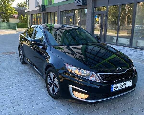 Черный Киа Оптима, объемом двигателя 2.36 л и пробегом 260 тыс. км за 7700 $, фото 3 на Automoto.ua