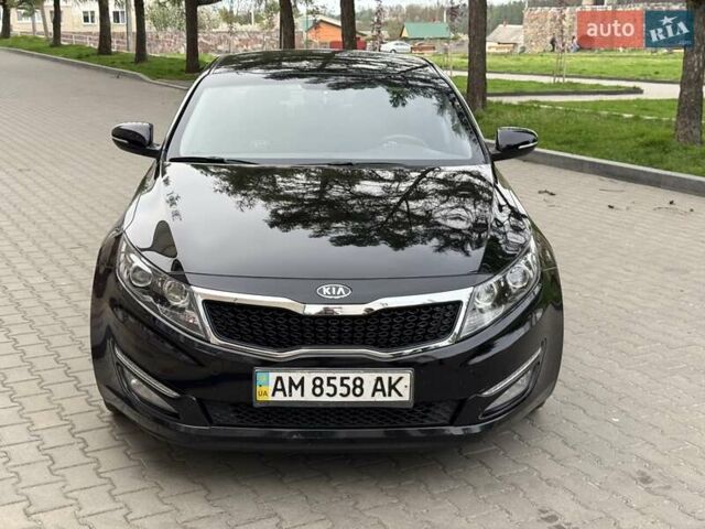 Чорний Кіа Оптіма, об'ємом двигуна 2 л та пробігом 155 тис. км за 9999 $, фото 11 на Automoto.ua