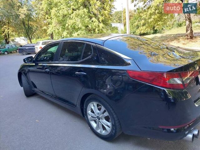 Чорний Кіа Оптіма, об'ємом двигуна 2 л та пробігом 155 тис. км за 8500 $, фото 8 на Automoto.ua