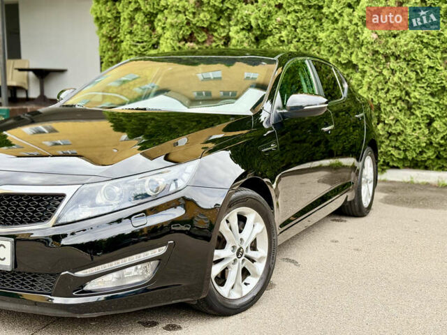 Черный Киа Оптима, объемом двигателя 2 л и пробегом 177 тыс. км за 9700 $, фото 17 на Automoto.ua