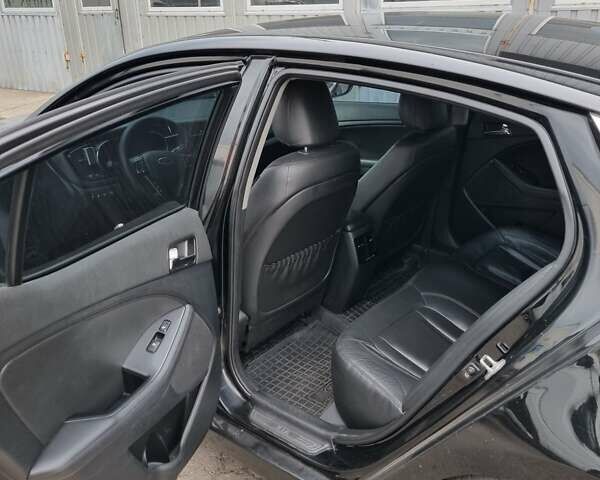 Кіа Оптіма 2012 у Полтаві на Automoto.ua Чорний Кіа Оптіма, об'ємом двигуна 2 л та пробігом 312 тис. км за 9200 $, фото 4 на Automoto.ua