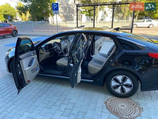 Черный Киа Оптима, объемом двигателя 2.36 л и пробегом 260 тыс. км за 7700 $, фото 11 на Automoto.ua