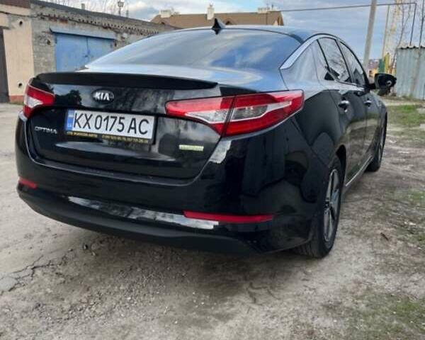 Чорний Кіа Оптіма, об'ємом двигуна 2.4 л та пробігом 256 тис. км за 8300 $, фото 2 на Automoto.ua