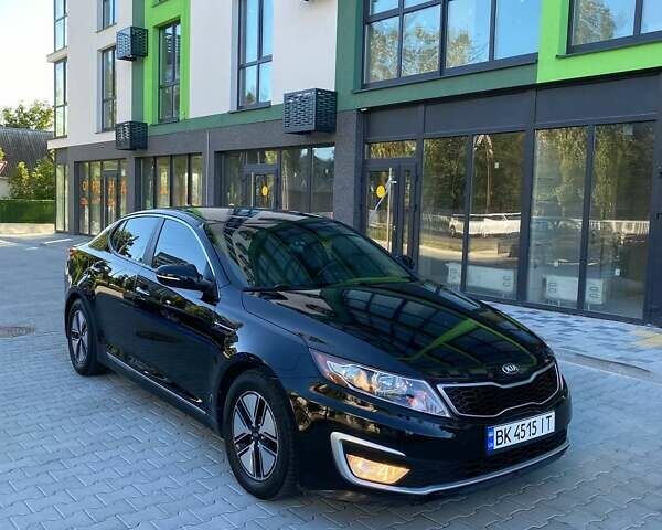 Черный Киа Оптима, объемом двигателя 2.36 л и пробегом 260 тыс. км за 7700 $, фото 2 на Automoto.ua