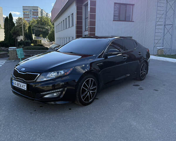 Чорний Кіа Оптіма, об'ємом двигуна 2 л та пробігом 112 тис. км за 8700 $, фото 6 на Automoto.ua